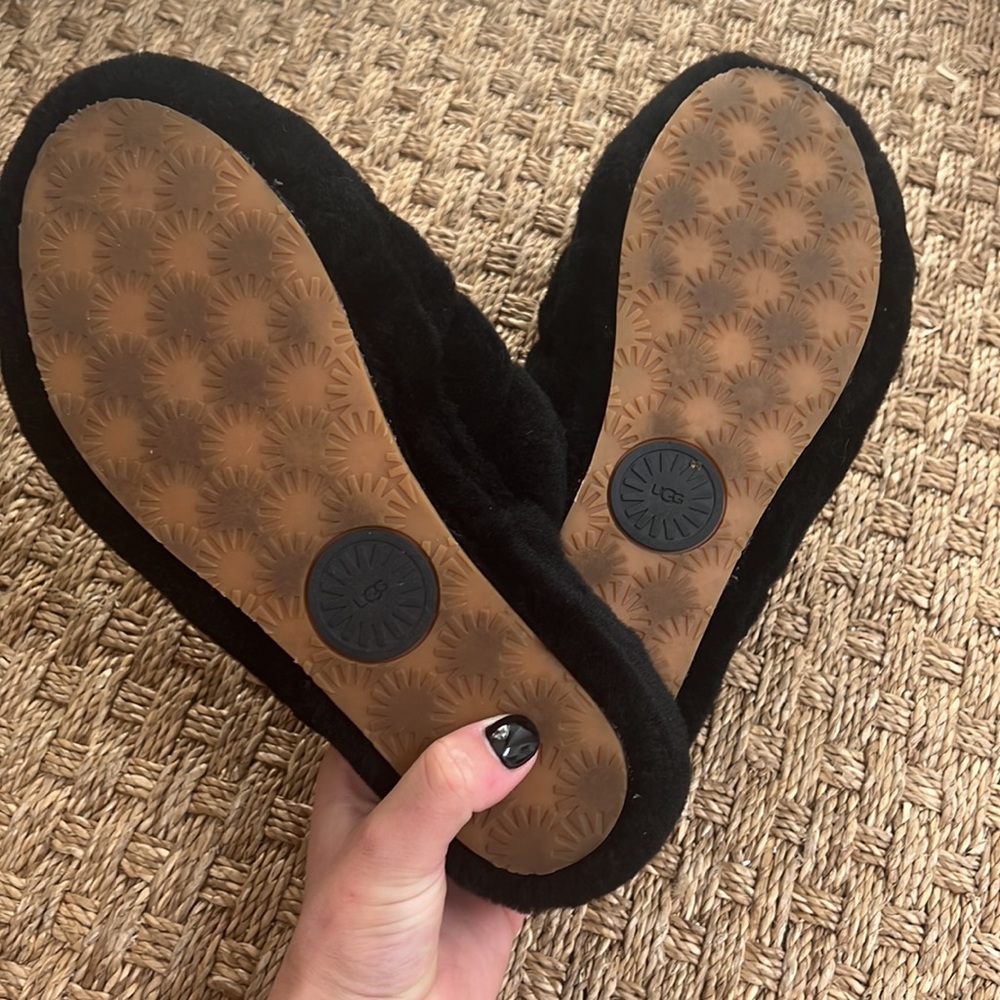 Uggs Fluff Yeah Slides - image 4